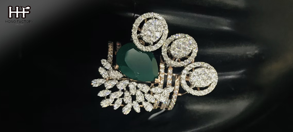 Diamond Jewelry Brooch Beautiful Design, Standard Price